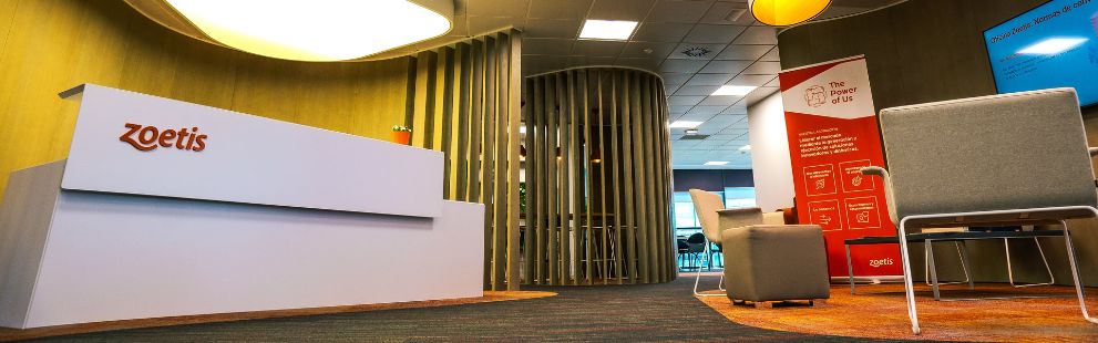 instalaciones-recepción-oficinas-Zoetis-España